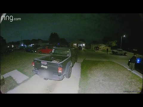 Deputies searching for suspects after a series of car break ins - YouTube