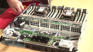 Lenovo ThinkSystem SR950 installing a lower hard drive backplane