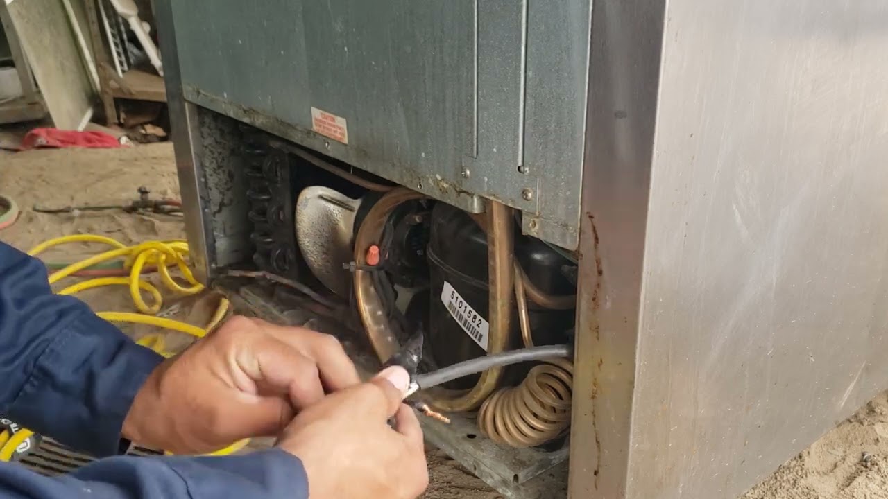 refrigerador no enfria nada ,,refrigeracion comercial mesa fria