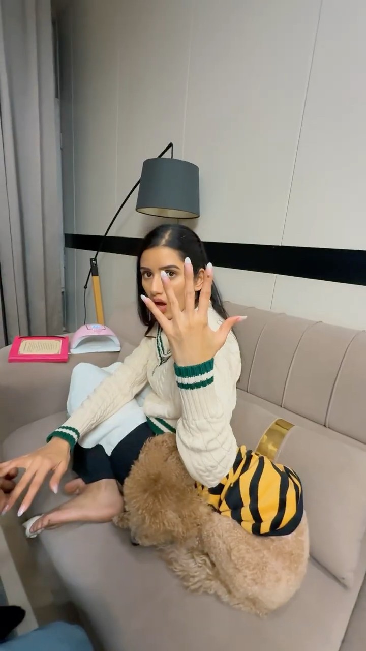 Nail Extension Gone Wrong ? #neetubisht #youtubeshorts #lakhneet #minivlog #trending