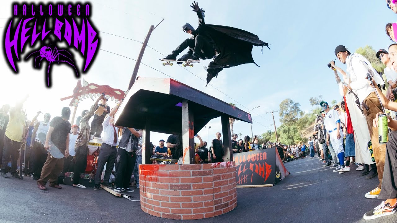 Бэтмен против Джокера Хеллбомб Хэллоуин 2024