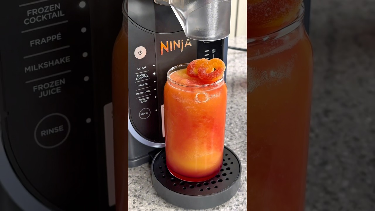 SUMMER PEACH SLUSHIE 🍑🧡#cocktails #slushy #ninjaslushi #ninjaslushirecipe #drinks