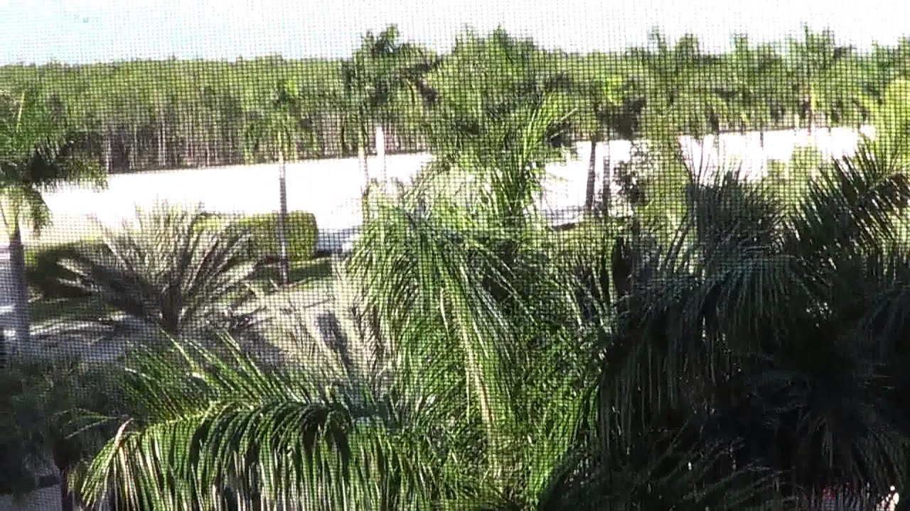 Naples FL Tiburon Golf Club Foreclosure.