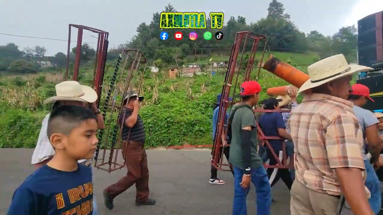 LLEGADA DEL SEGUNDO CASTILLO PARA LA FERIA DE NAUZONTLA PUEBLA 2025