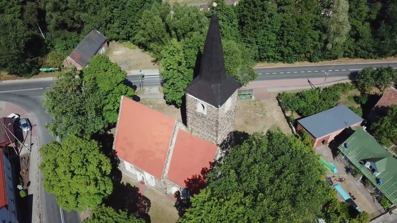 Lubuskie z drona - Niwiska (czyta: Krzysztof Chmielnik)