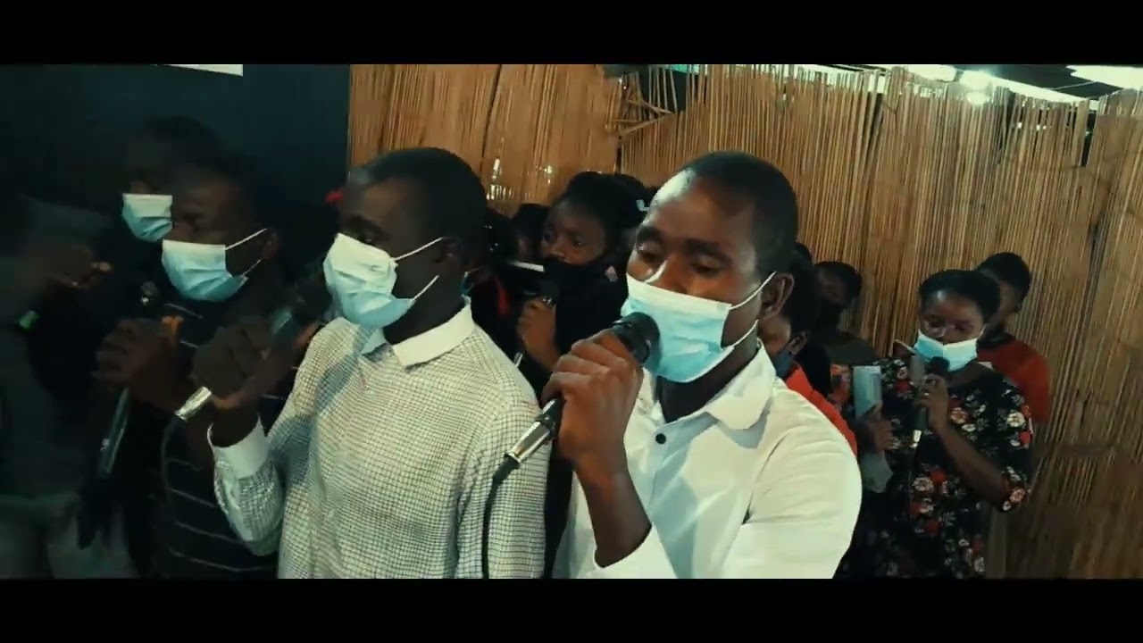 Conjunto   Deus Criou