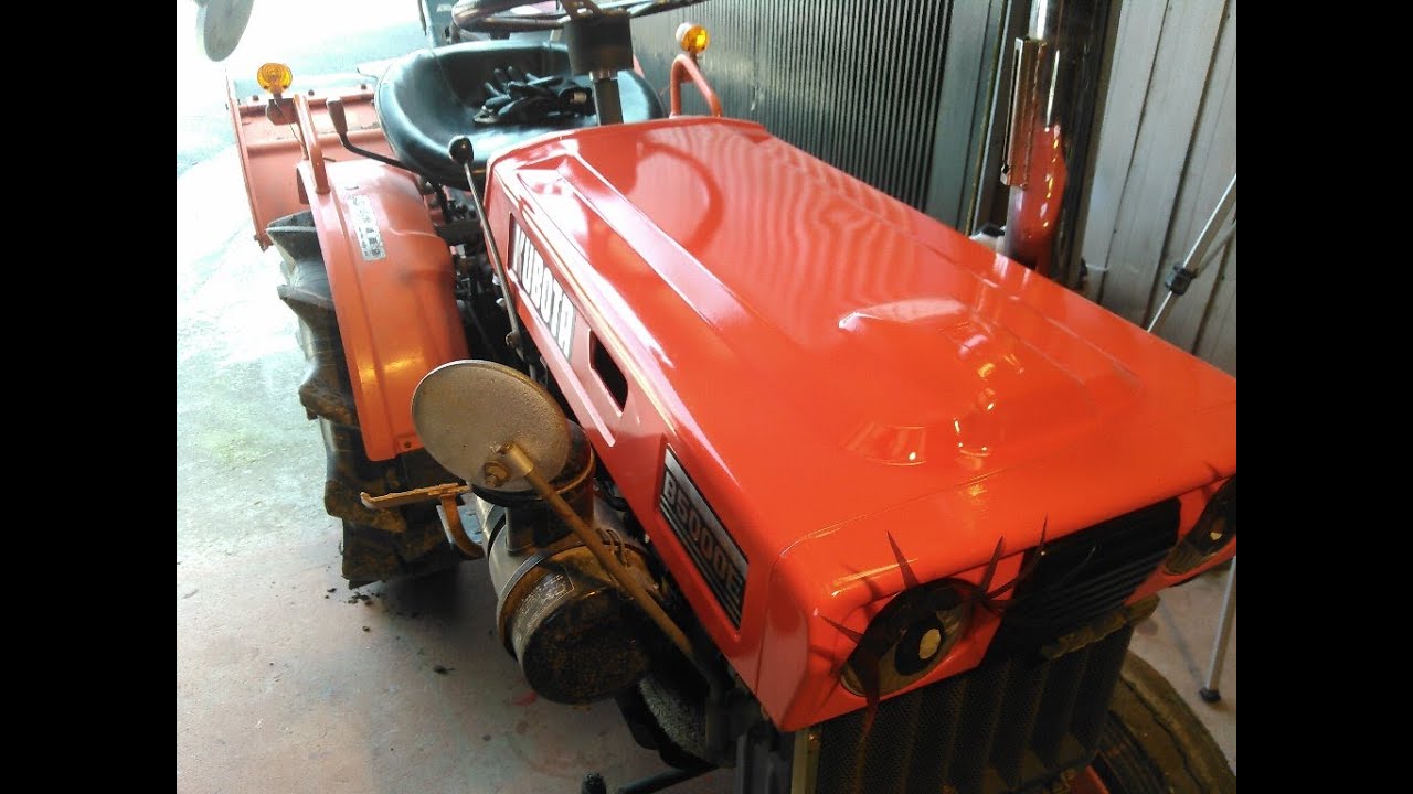GOPR0 Kubota クボタ トラクター B5000 ボンネット塗装 - YouTube
