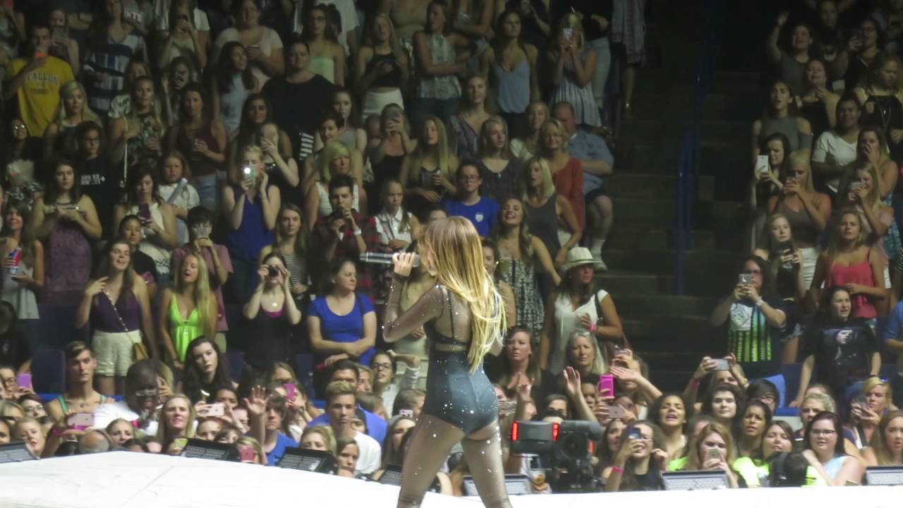 Sober by Selena Gomez Live 6/26/16