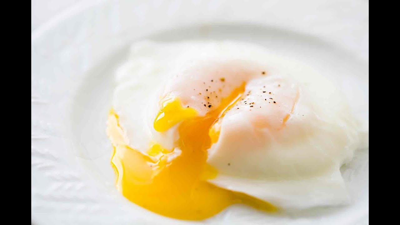 THE WORLDS BEST POACHED EGG HACK EVER 100 NO FAIL YouTube