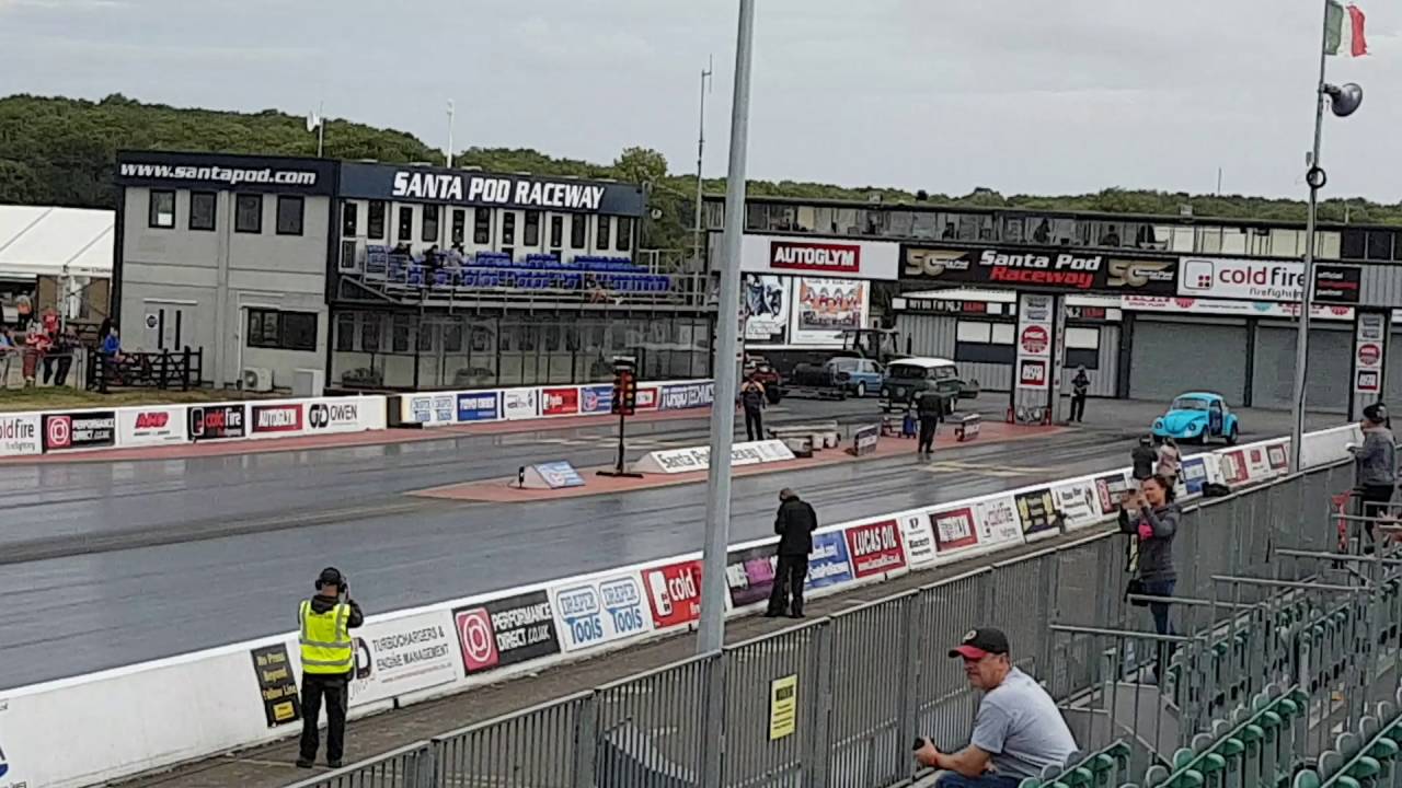 BJs Speedshop Bus - 1st run VW Action 2016