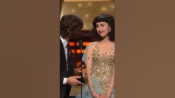 Gotye & Kimbra WINNING at THE GRAMMYS