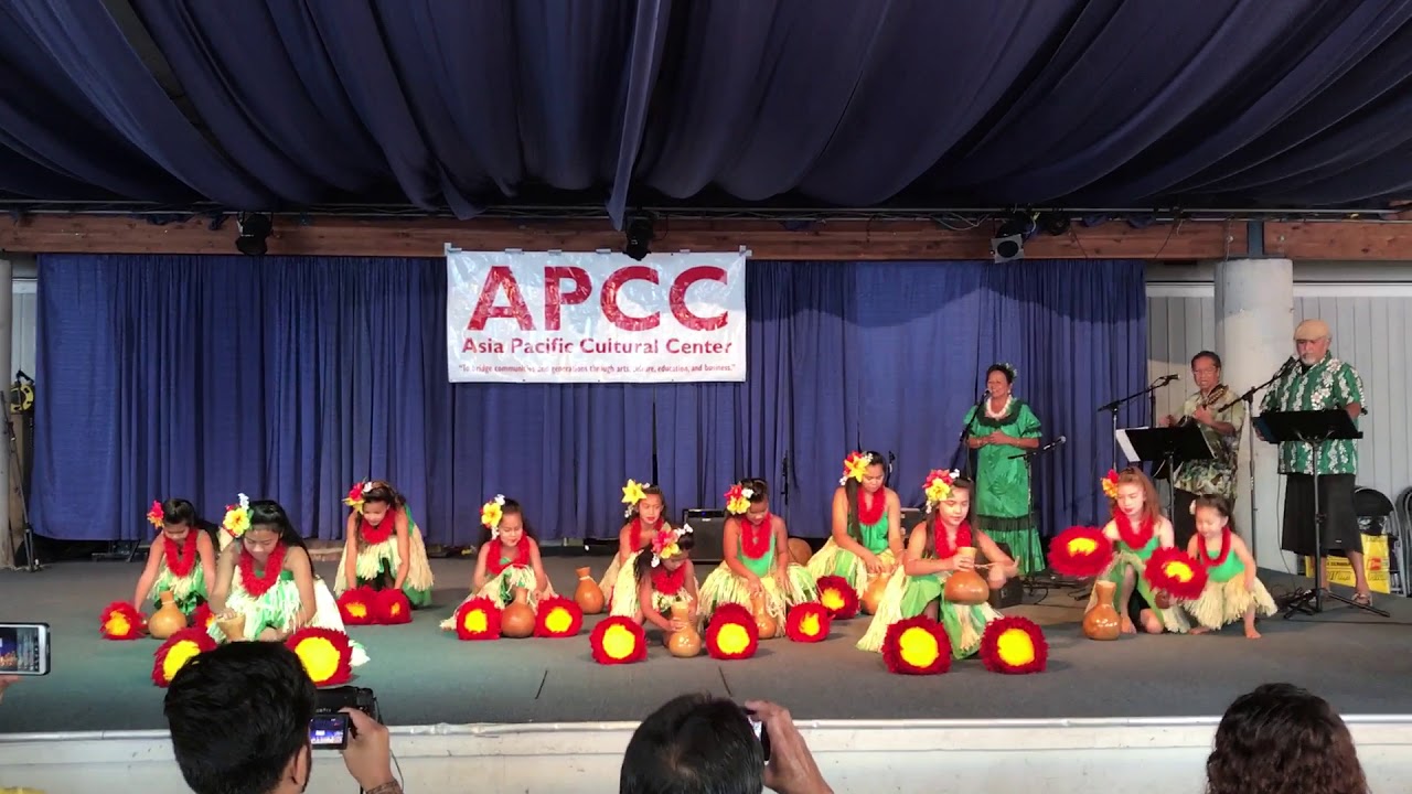 Luas first Hula Halau performance Puyallup fair