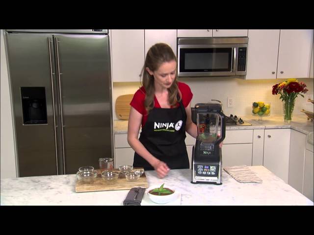 Blender and Kitchen Robot for shakes and soups Ninja® - Claudia&Julia