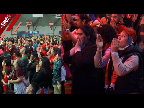 شاهد ردة فعل الجماهير المغربية أثناء تسجيل لاعبي المنتخب الوطني لركلات الترجيح في مرمى إسبانيا 