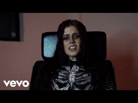 Mandi Crimmins - Hurts So Good (Official Music Video)