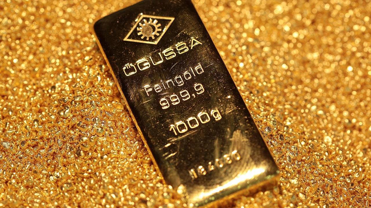 Commodity Strategist Comments on Goldman Sachs’ Bearish Gold Calls Commodity Strategist Comments on Goldman Sachs’ Bearish Gold Calls