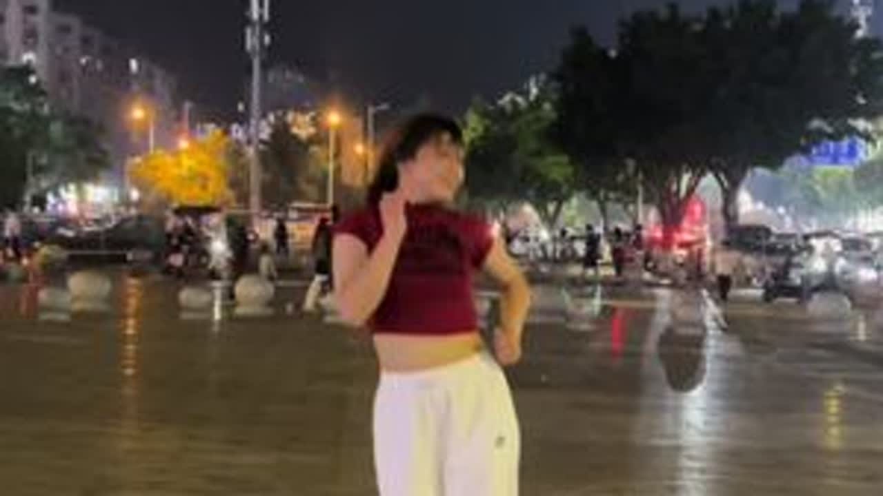 #最爱广场舞完整版 《开心进行曲》超长完整版#心态好就是最好的养生 #爱舞蹈爱生活 #青春不打烊舞蹈完整版 #每天坚持锻炼