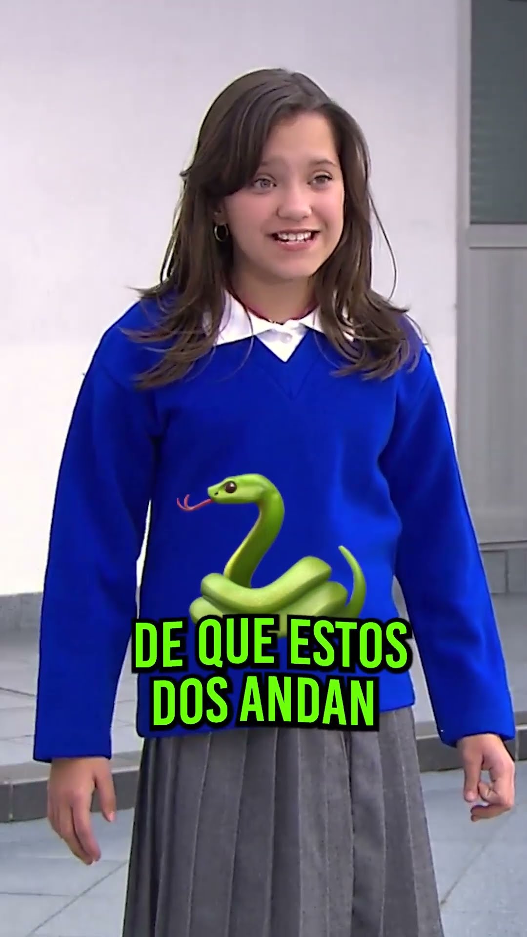 ????? Doris y Rocco gritan su amor frente a toda la secundaria #LaRosaDeGuadalupe