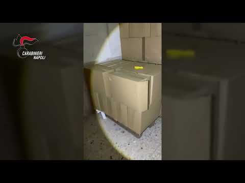 Video Maxisequestro di 2 tonnellate e mezzo di sigarette di contrabbando nel Napoletano