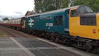 37025 + 50050 passing Strensall 25/07/2026