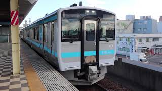 JR東日本  キハE130系500番台(盛ハヘ)←八キハE132-502＋キハE131-502　八戸線 本八戸駅発車