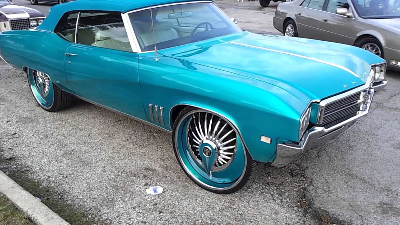 Kandy Teal Skylark on 26" DUB Azzmackas... - YouTube
