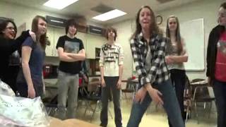 Harlem Shake- 4th Period Spanish 1 Class 2012 -2013 (Version 1)