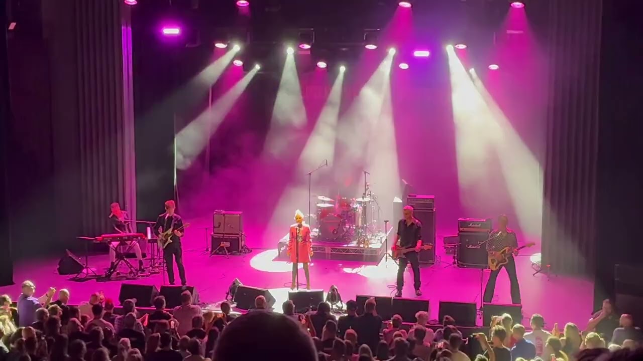 Transvision Vamp: Velveteen (partly) live Sydney, February 17, 2026