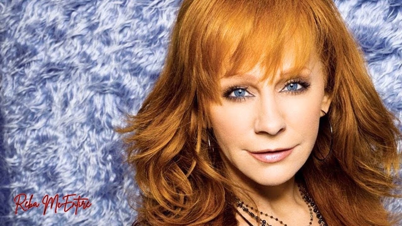 Reba McEntire, 70, Flaunts Her Huge Size In New Bikini Photos