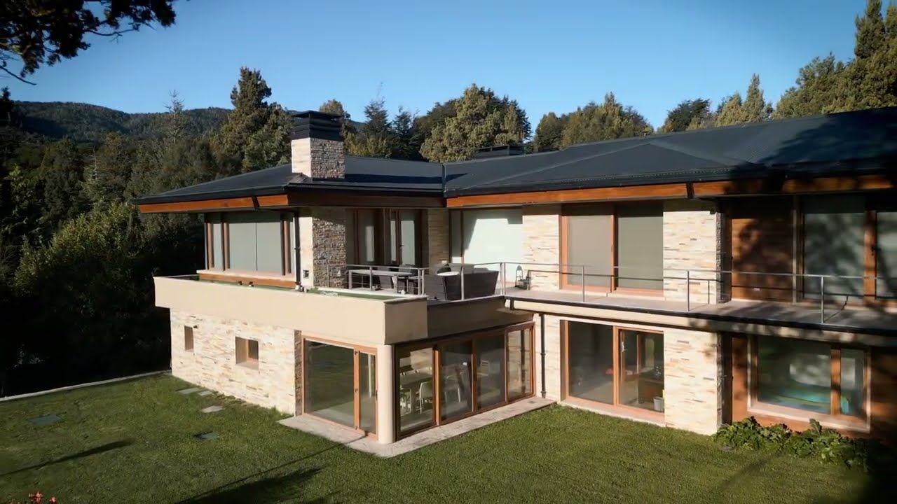 RealEstate Filmmaking - Casa en Arelauquen, Bariloche, AR.