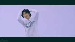 【TFBOYS 王俊凯】飯製《【wolves】近期杂志混剪 【美颜向】》帥到我不知道怎麼誇了【Karry Wang Junkai】