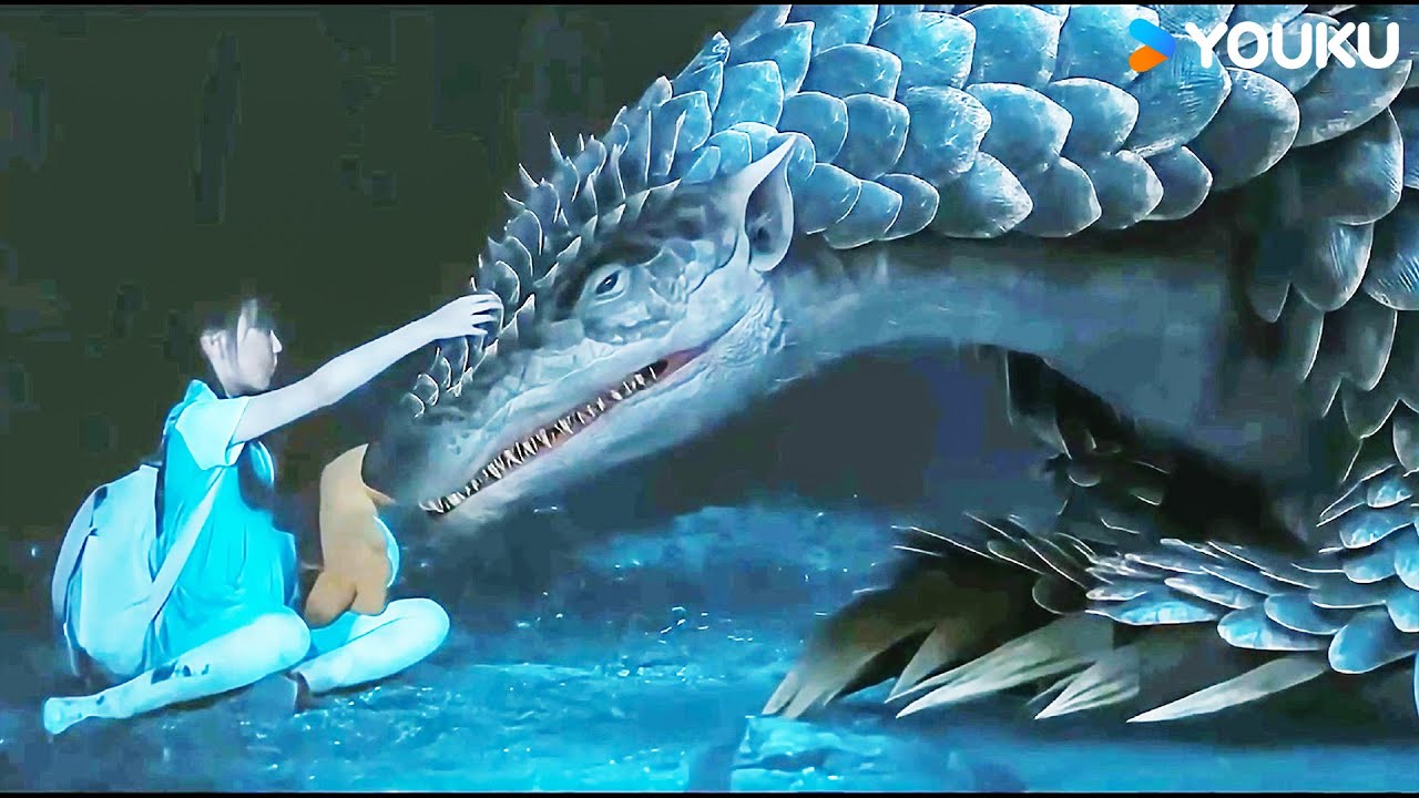 The monster saves a girl from python and befriends her | The Monster Is ...