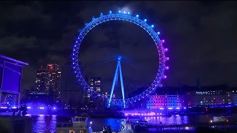Feux d'artifice de Londres 2024 : regardez le Royaume-Uni fêter la nouvelle année