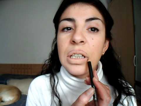 corregir nuestros labios!!.AVI makeup artist