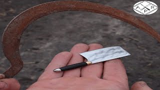 Forging A Tiny Cleaver Out Of Rusty Sickle