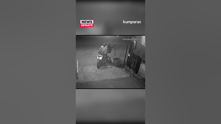 CCTV Dua Pria di Singkawang Nyuri Bendera Merah Putih