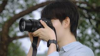 "This one camera shoots it all." Sony RX10V 24-600mm All-in-One Review screenshot 2