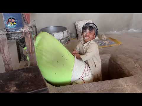 نمایش کجیر کله شاد گل به ته بوجی آرد کرد