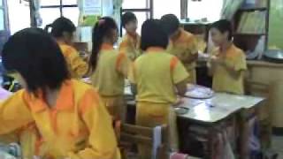 20091119豐里國小四年甲班包水餃活動二