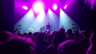 girlfriends - 'Eyes Wide Shut' Live