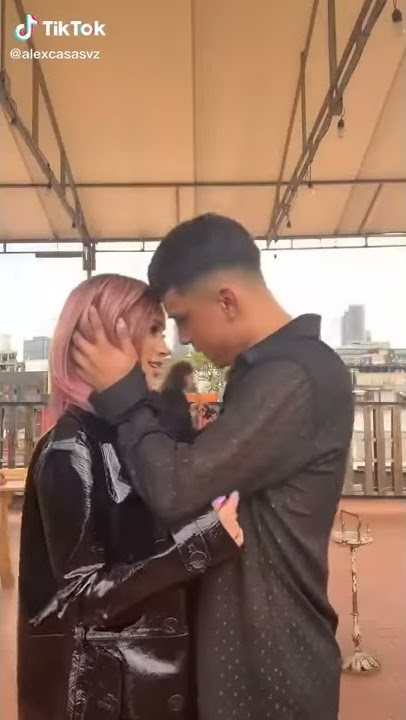 Tiktok de. Rianda de yanara y alex casa
