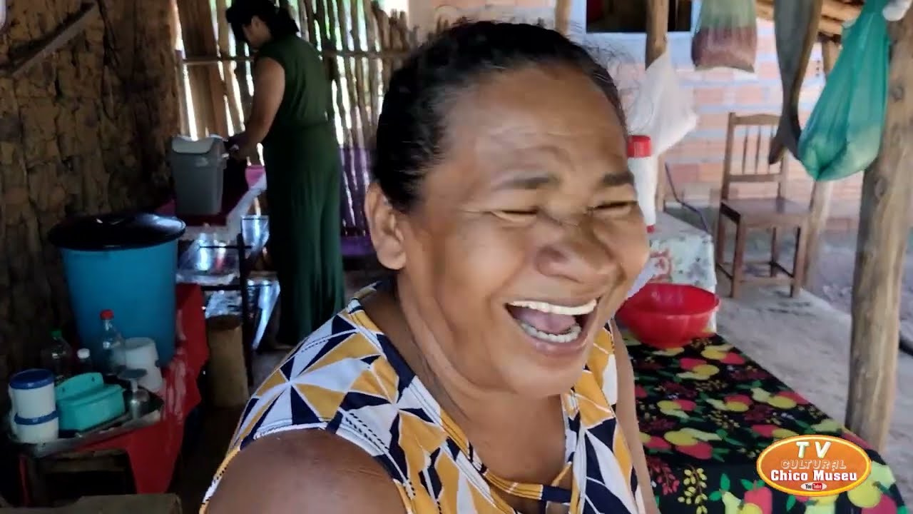 ALMOÇO COM A MARIA SORRIDENTE   SÓ ALEGRIA
