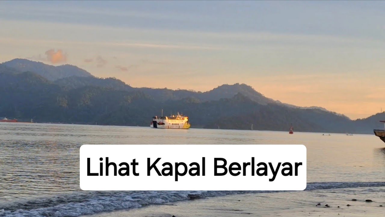 🌊 Ahmad & Ammar Melihat Kapal Berlayar dari Dekat di Pantai