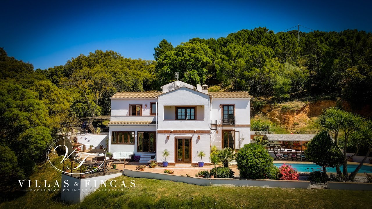 Lovely Country Villa for sale in Casares, Malaga, Andalusia