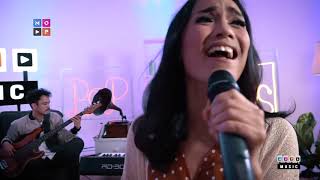 MENCARI ALASAN - Betrand Peto ft Maria Calista