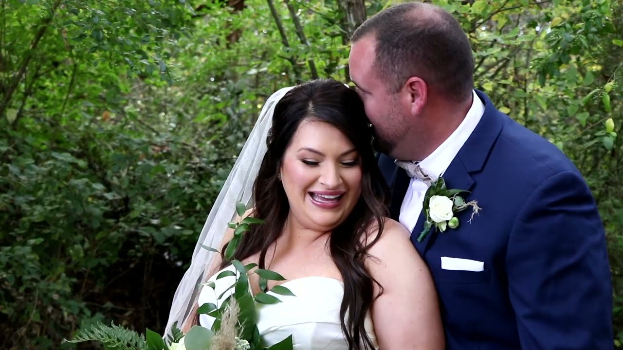 Natalie and Anthony - The Pavilion at Hunter Valley Farm
