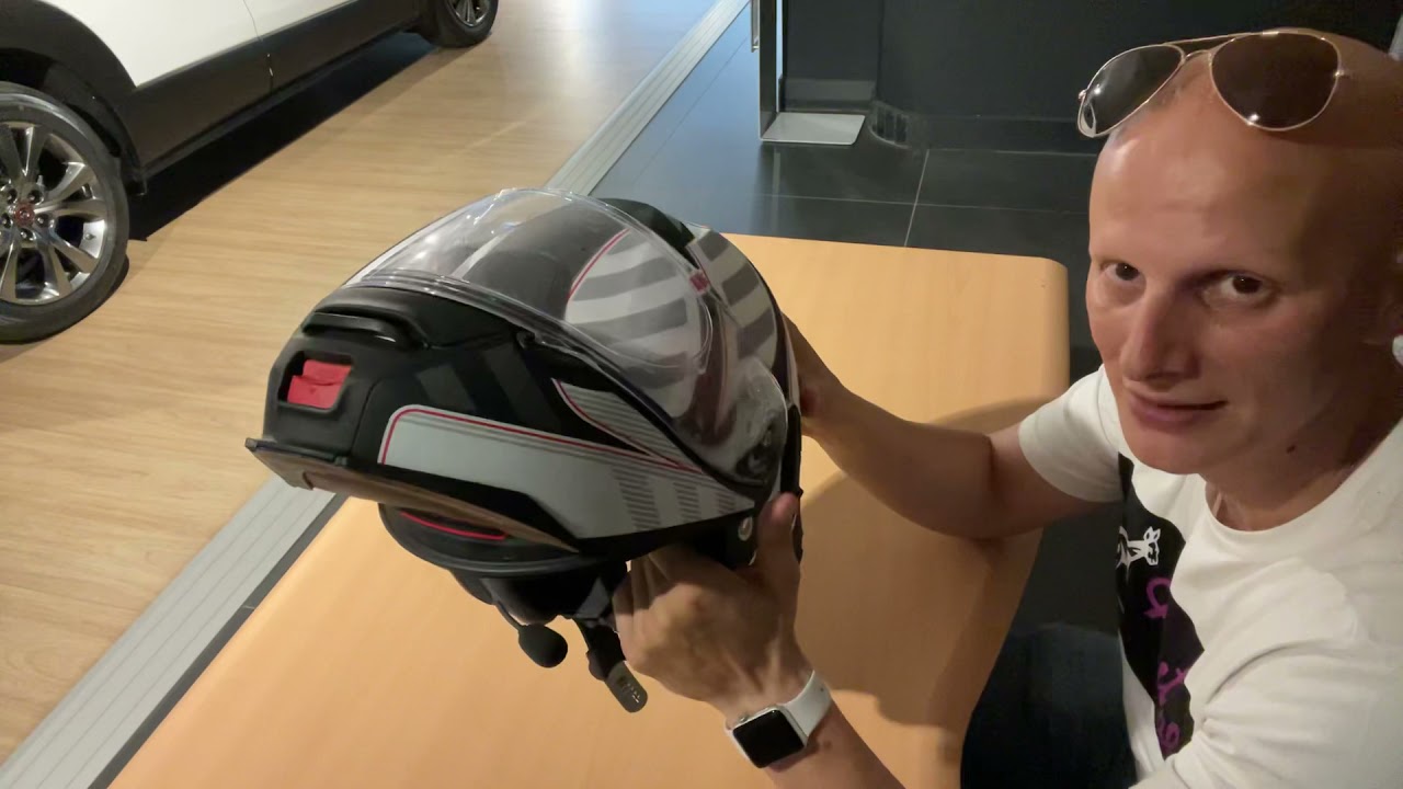 Nolan N100-5 VS Shoei Neotec II recensione in italiano e confronto - YouTube