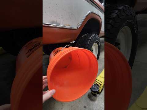 How to Turn a Ford Into a Dodge in 15 Seconds