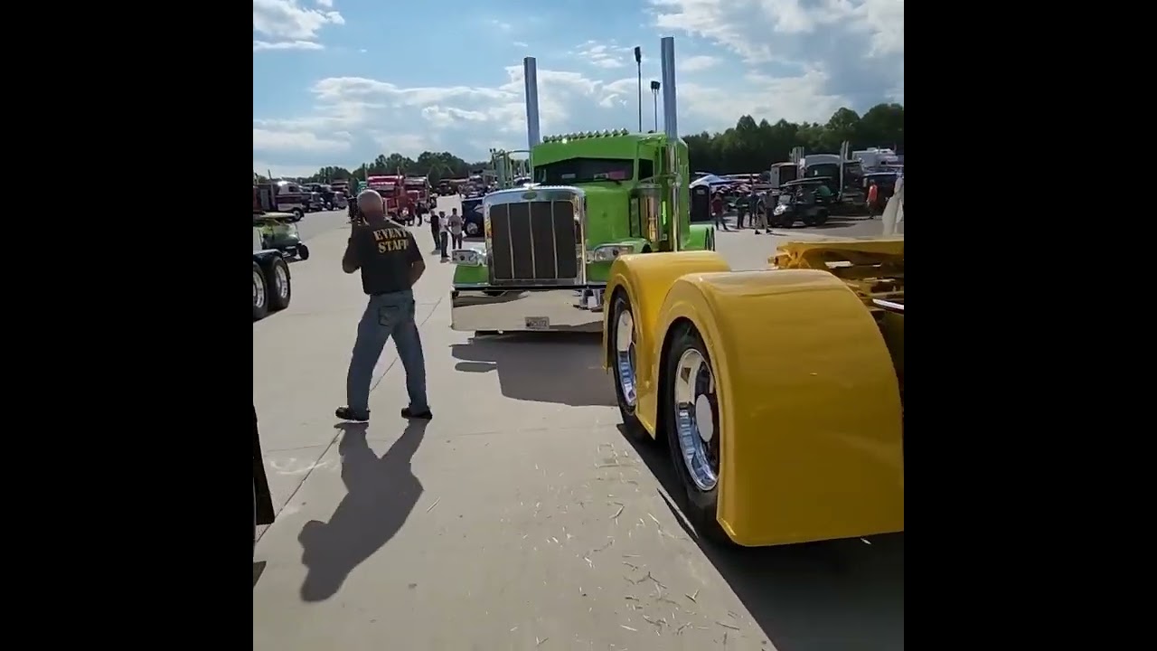 Custom Big Trucks _ Peterbilt | Trucks Market