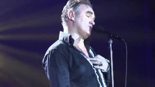 Morrissey to release live cover of Lou Reed's 'Satellite of Love